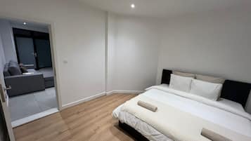 Basic Apartment | Iron/ironing board, free WiFi