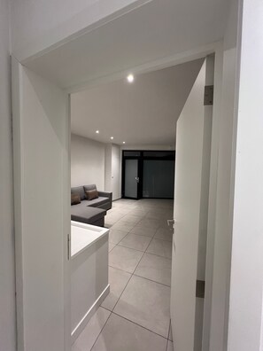 Basic-Apartment | Wohnzimmer