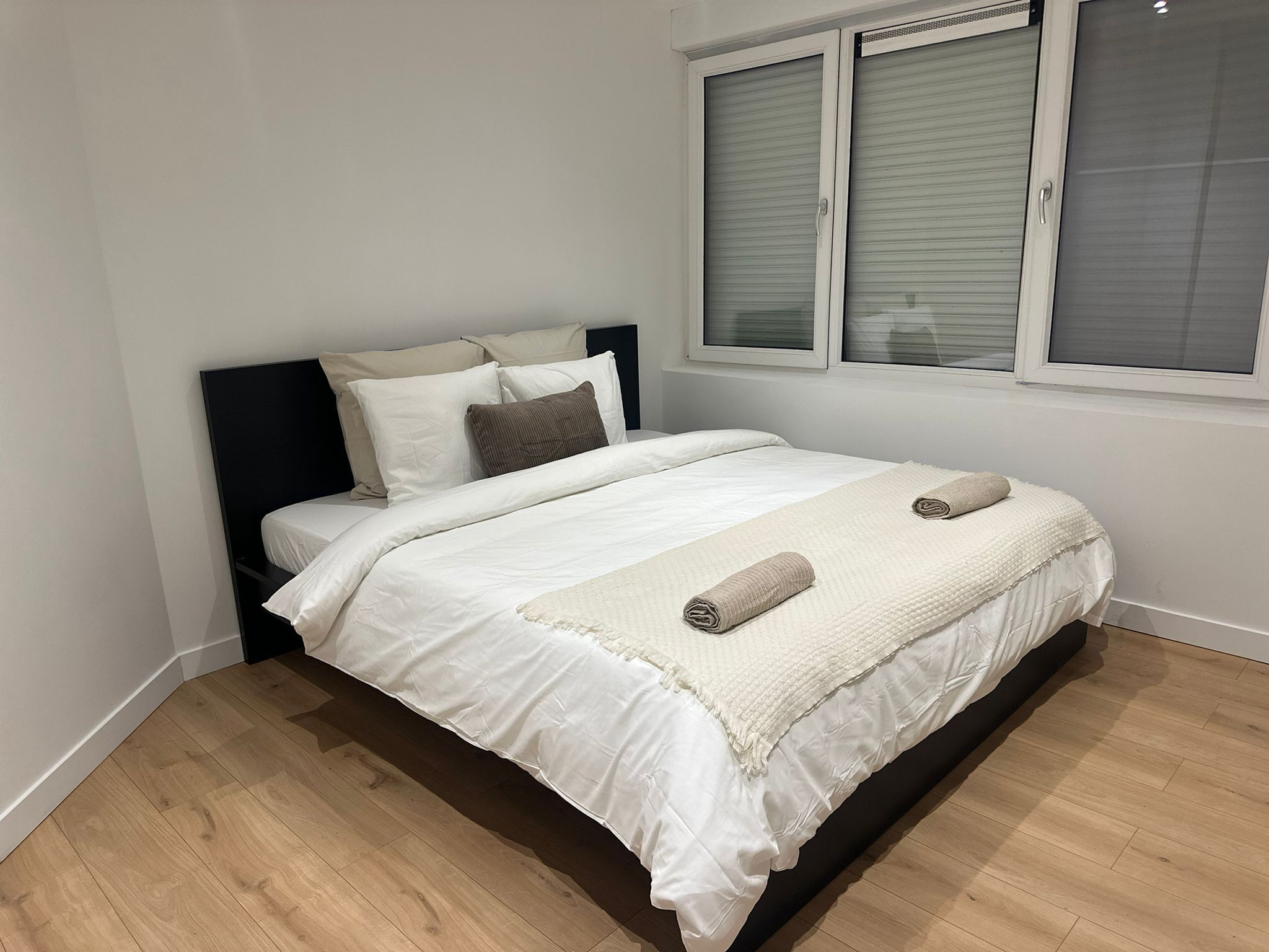Basic Apartment | Iron/ironing board, free WiFi