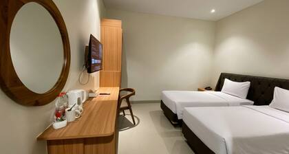 Lakeside TELL Cikarang