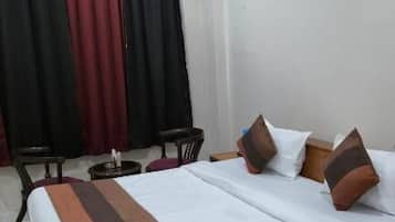 In-room safe, free WiFi