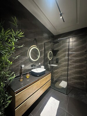 Economy Room, Balcony, City View | Bathroom - Oyako Hotels (Kubwa)