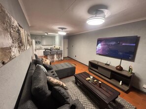 Apartment, 2 Bedrooms, Balcony, Garden View | Living room - Paradise Cove Marina (Jeffreys Bay)