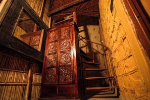 Signature Room | Interior - Rudragarh Hotel And Resort (Jaisalmer)