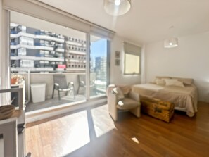 Internet, bed sheets - Charming Central Buenos Aires Apartment with City Views (Buenos Aires)