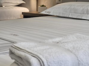Triple Room | Desk, free WiFi - Alv Rent Room (Vlorë)