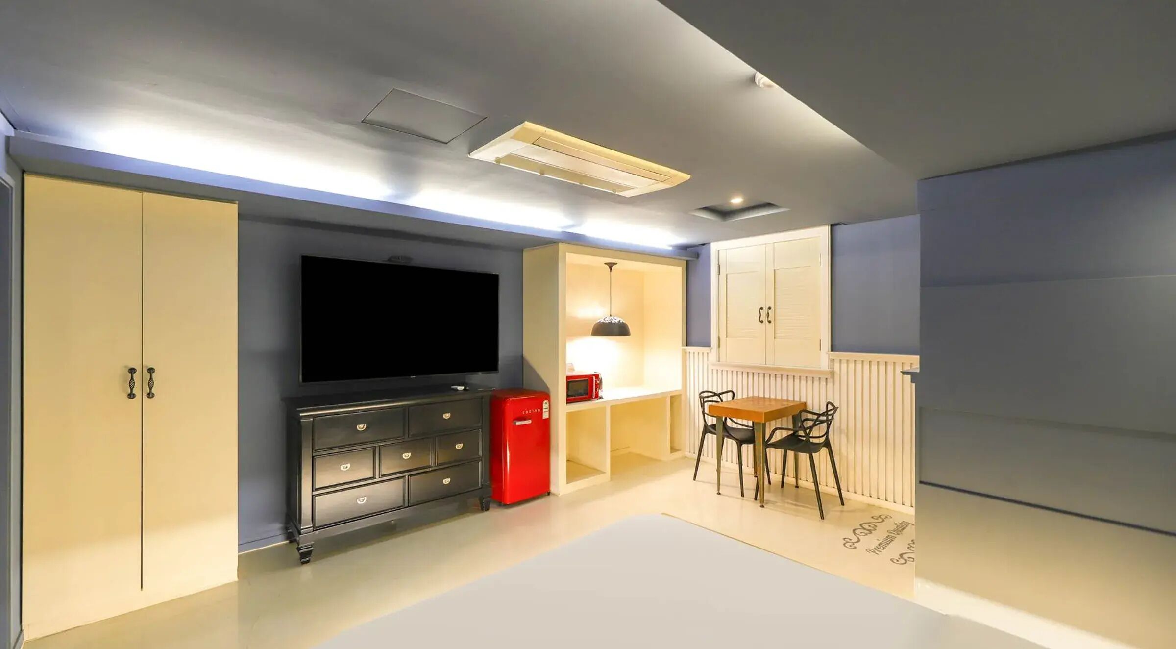 Deluxe Room | Interior