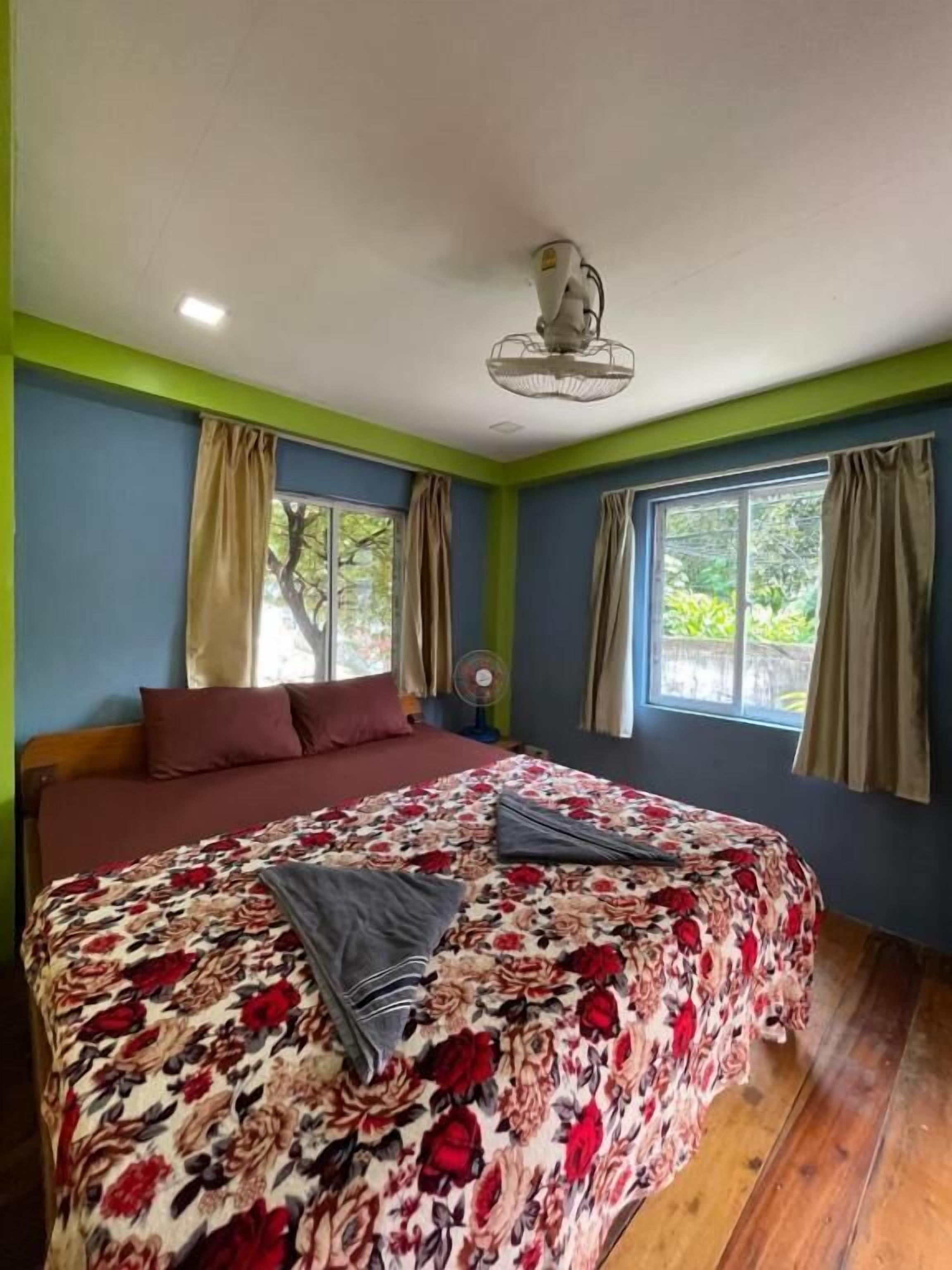 Classic Double Room, Garden View | Free WiFi