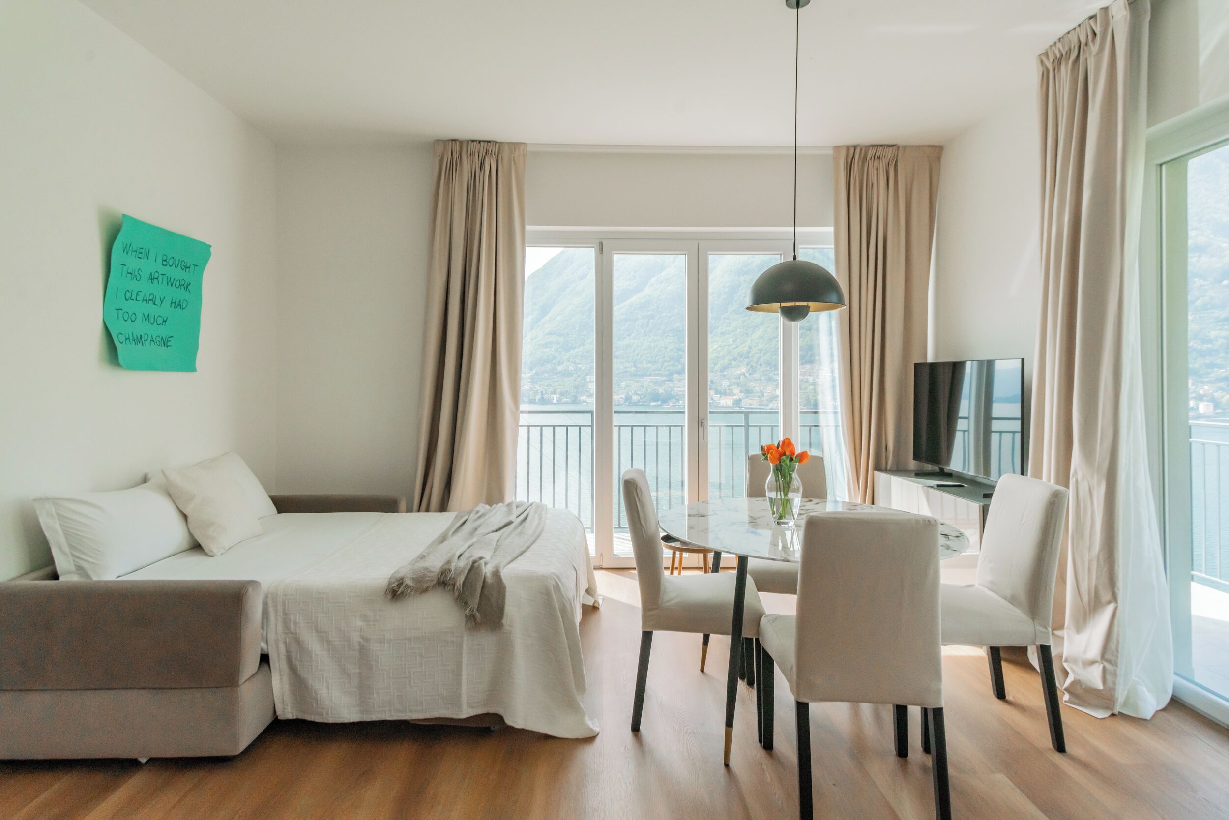 شقة (1 Bedroom) | 1 غرفة نوم ومكواة/لوح كي وأسرّة أطفال/رضّع وملاءات أسرّة