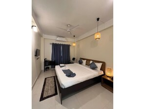 Doppel- oder Zweibettzimmer | Bügeleisen/Bügelbrett, kostenloses WLAN