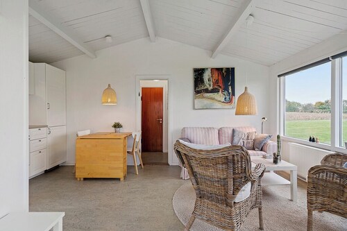 Sct. Knudsborg · Cottage 12J · Covered terrace, sea panorama · sleeps 4