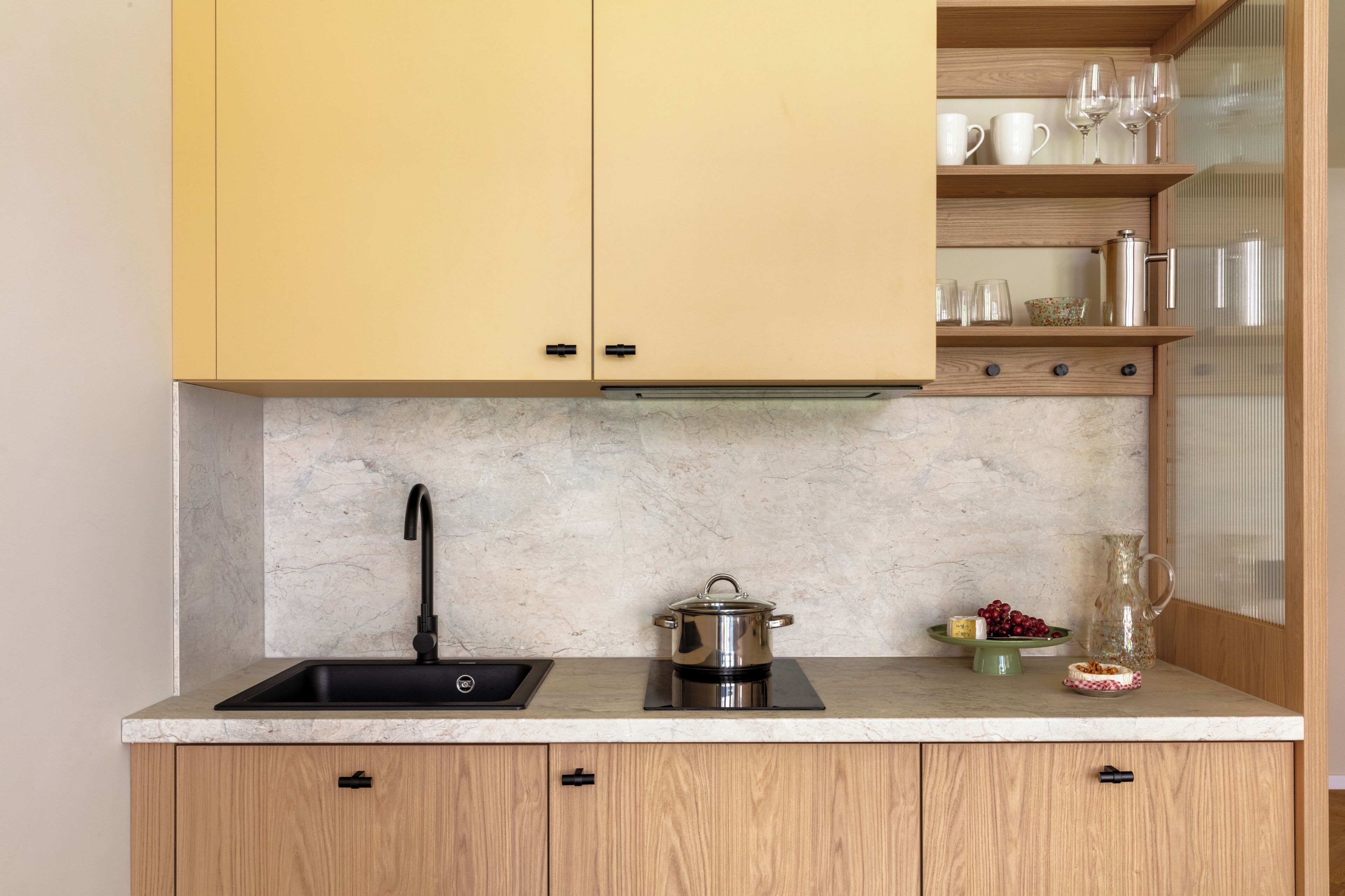 Studio Supérieur | Cuisine privée | Cafetière/bouilloire, grand réfrigérateur, plaque de cuisson