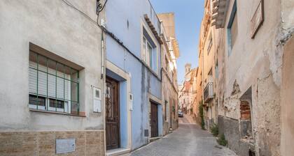 Traditional San José de Moratalla House with Private Terrace and Wi-Fi