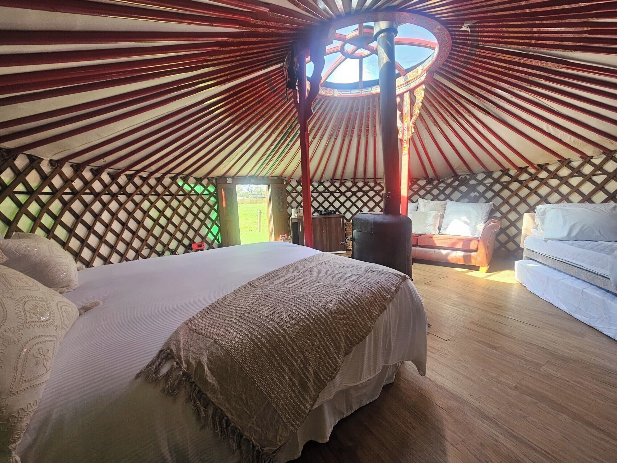 1 kamar tidur dan seprai linen