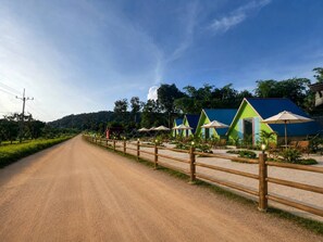 Front of property - Island Vibe Hostel Koh Rong (Preah Sihanouk)