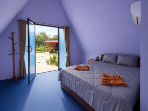 Standard Double Room, Balcony - Island Vibe Hostel Koh Rong (Preah Sihanouk)