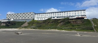Newport Oceanfront Inn