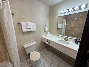 Free WiFi - Newport Oceanfront Inn (NEWPORT)
