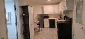 Private kitchen - Stylish apartment close to Downtown, UH, Med. Centre, NRG (Houston)