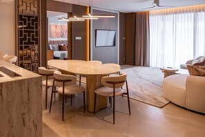 Dining - Luxe 2-bedroom apartment with own pool and sea view (ตำบลเชิงทะเล)