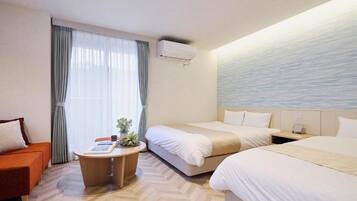 Free WiFi, bed sheets
