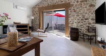 Ferienhaus 'Gîte L'atelier - 4 Personen' mit privater Terrasse, WLAN und Klimaanlage