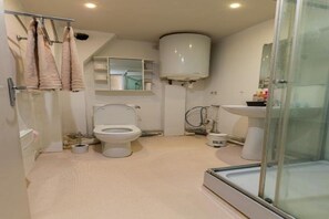 Handdoeken, toiletpapier
