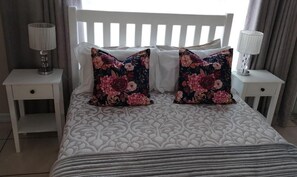 Room, 2 Bedrooms, Accessible, Smoking | 2 bedrooms - Room-charming B&B Retreat in Faerie Glen (Pretoria)