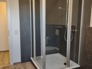 Bathroom - Vrbo Property (Monschau)