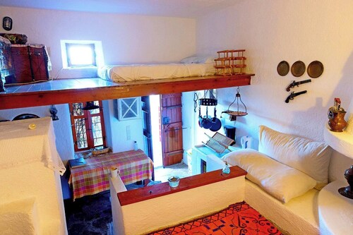 Sea View House Argyro Sleeps 4 With Veranda