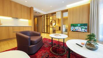 Premium bedding, minibar, desk, laptop workspace