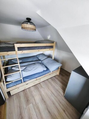 Familielejlighed - bakkeudsigt | Gratis Wi-Fi