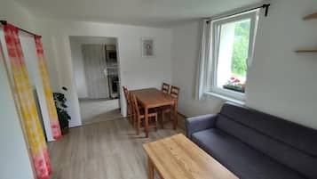 Family Apartment, Valley View | Living area