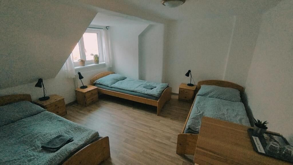 Family Room, Valley View | Free WiFi