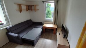 Family Apartment, Valley View | Living area - Penzion Jizera (Malá Skála)