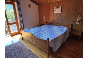 Room - Vrbo Property (San Vito di Cadore)