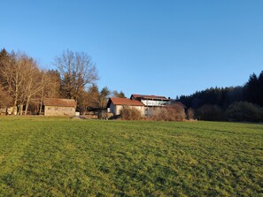 Exterior - Naturdomizil Geißleiten in a secluded location in the Bavarian Forest (Rötz)