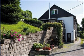 Exterior - Vrbo Property (Neustadt in Sachsen)