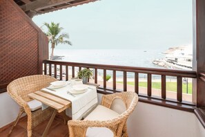 Outdoor dining - Sea views in La Caleta | Private terrace (La Caleta)