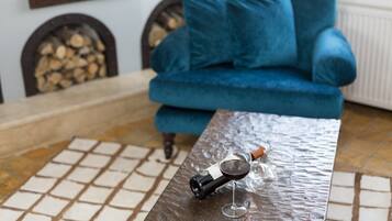 Romantische vierpersoonskamer, uitzicht op stad | Interieur
