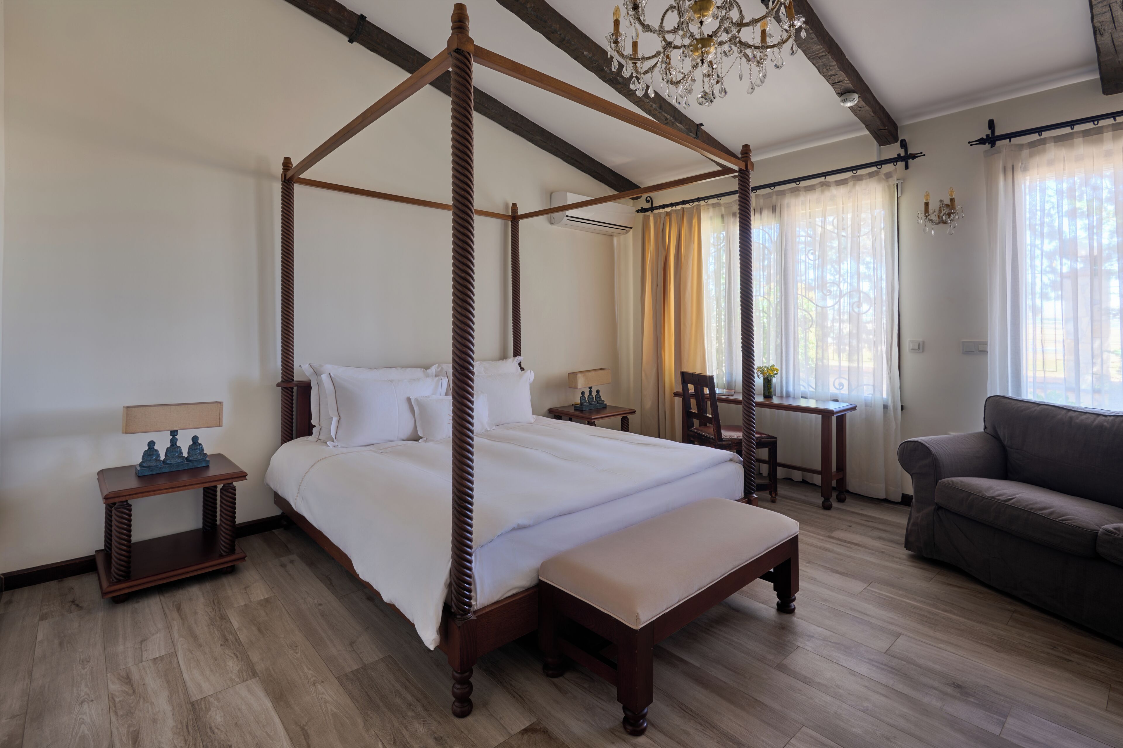 Phòng đôi Deluxe, quang cảnh thung lũng | Minibar, truy cập Internet không dây miễn phí, bộ trải giường 
