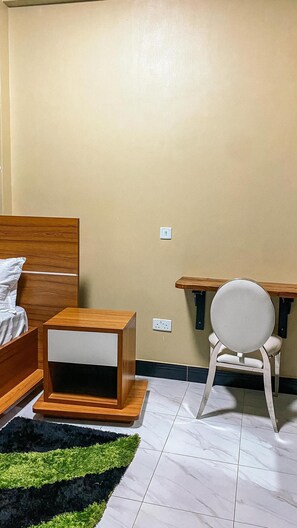 Room - WYNE'S MINI SUITE (Mbale)