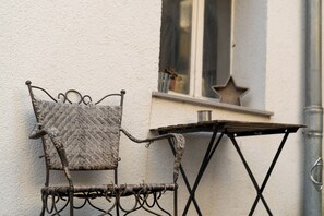 Property grounds - COZY by Interior Apartments (Kassel)