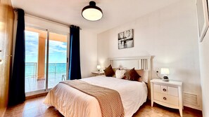 3 chambres, fer et planche à repasser, Wi-Fi gratuit, draps fournis