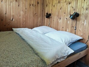 Free WiFi - Cozy Holiday Home with garden near the coast (Gilleleje)