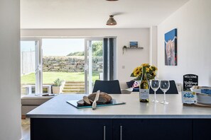 Cottage | Dining - Buttercup Cottage (Wadebridge)