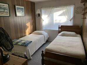 Room - Seas the Day (formerlyTaylor) - Saco Bay Rentals (Saco)