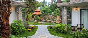 Bai Dinh Riverside Resort & Spa