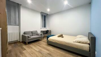 1 chambre, Wi-Fi gratuit, draps fournis