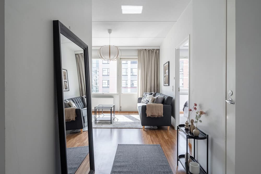 Comfy 1BR Apt with Sauna - Best Location